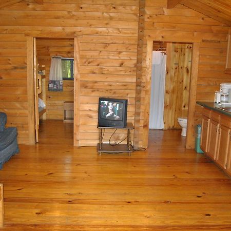 Lenhartsville Robin Hill Camping Resort One-Bedroom Cottage 8 מראה חיצוני תמונה