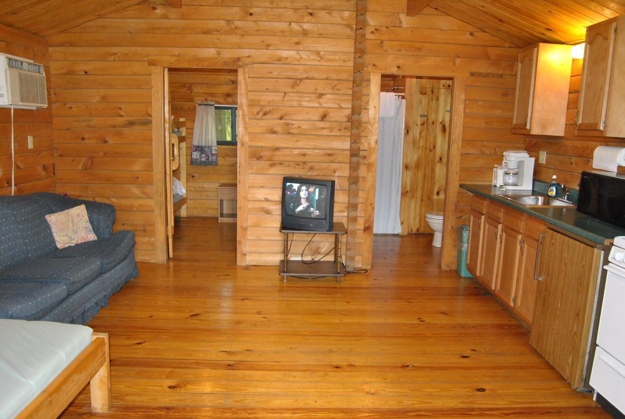 Lenhartsville Robin Hill Camping Resort One-Bedroom Cottage 8 מראה חיצוני תמונה