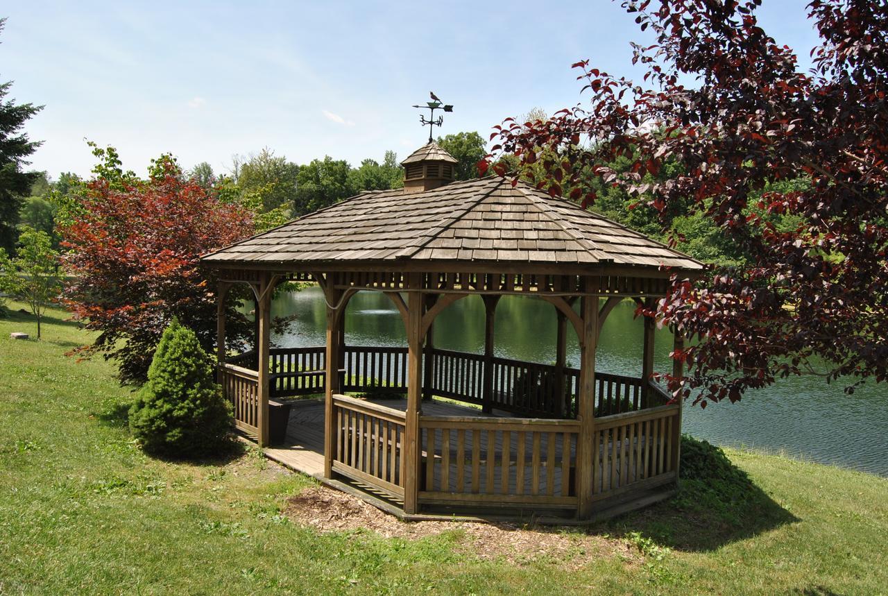 Lenhartsville Robin Hill Camping Resort One-Bedroom Cottage 8 מראה חיצוני תמונה
